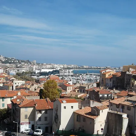 Elegant Le Suquet *